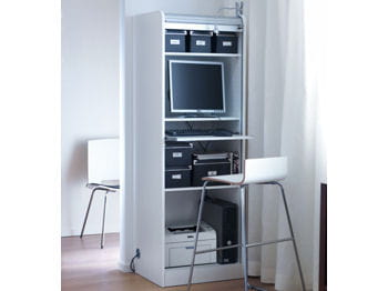 une armoire-bureau entièrement refermable pour un bureau d'une grande discrétion