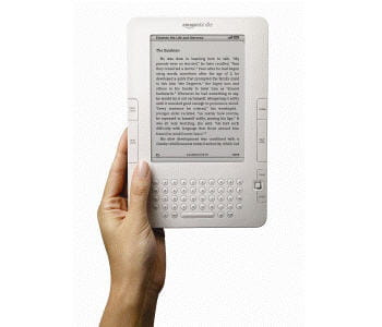 un appareil qui tient en main et dans un sac, mais plus encombrant qu'un livre