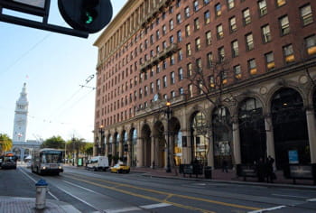 le quartier général de salesforce, dans le centre de san francisco.