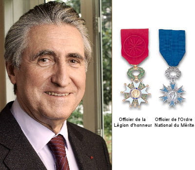 ironie de la légion d'honneur, c'est dominique strauss-kahn qui a élevé