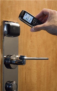 l'ouverture de porte au téléphone portable