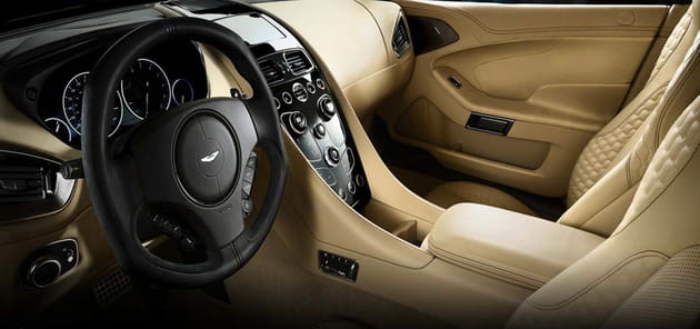 logiciel vred aston martin