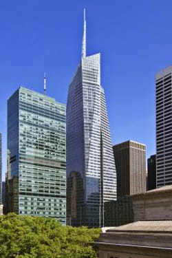 la tour bank of america à new york (manhattan).