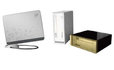 a gauche, l'eeebox, à droite le s330 dans ses deux coloris