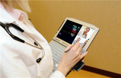 le futur projet de tablette devrait permettre aux équipes médicales de gagner au
