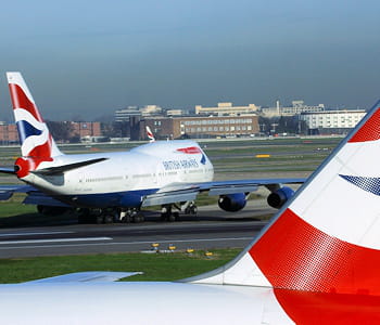 deux appareils british airways à londres.