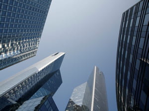 multinationales comme pme ont souffert.