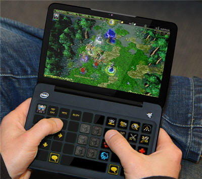 le switchblade en action sur le jeu warcraft 3.