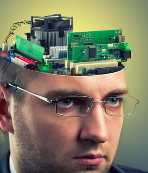 l'environnement modelé par l'informatique modifiera nos modes de réflexion.