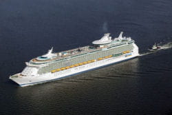 l'independance of the seas, mis à l'eau cette année, peut transporter 4.000