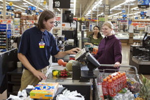 wal-mart exploite 55 enseignes différentes.