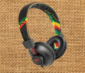 casque rasta bob marley, 49,90 euros.