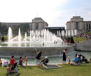 les jardins du trocadéro, dans le 16e arrondissement.