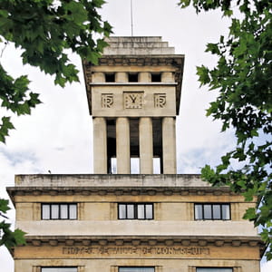 l'hôtel de ville de montreuil.