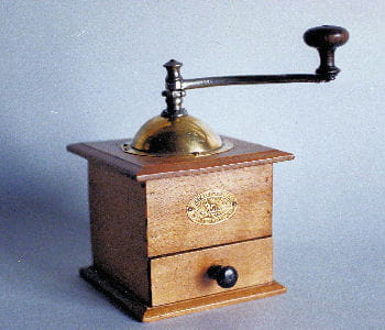 moulin à café peugeot, modèle r, fabriqué de 1850 à 1930.