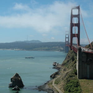 le golden gate à san francisco, ville du bohemian club.