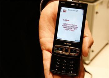 pour signaler un spam sms : le 33700.