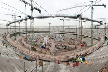 la construction du stade olympique a nécessité 3 ans.