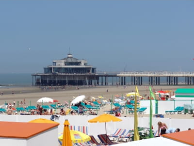 la jetée de blankenberge, en belgique.