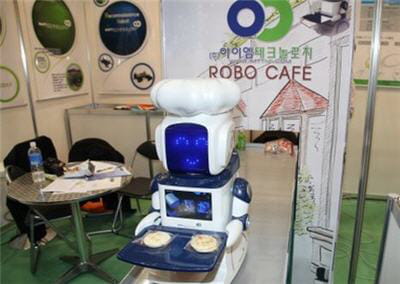 le robo cafe, un restaurant - vitrine technologique