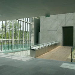 le musée de l'orangerie, à paris.