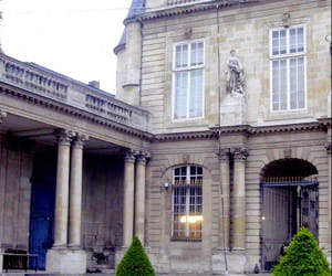 les archives nationales, dans le 3e arrondissement.