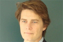 cyril zimmermann : baisse légère des rémunérations.