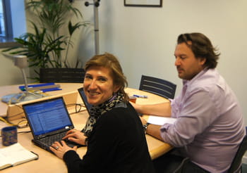 scène de travail dans les locaux d'intel france
