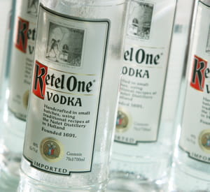 la vodka ketel one, qui appartient depuis peu à 50% à diageo.