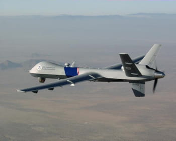 le drone douanier.