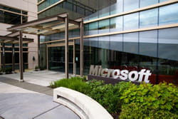 l'entrée du grand 'building 99', au siège de microsoft, à redmond.