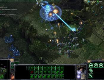 dans cette mission, les terrans sont chargés de récolter du gaz en terre protoss