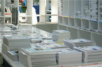12 opérations successives sont nécessaires à la fabrication d'un livre