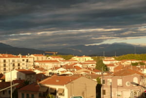 une vue de perpignan.