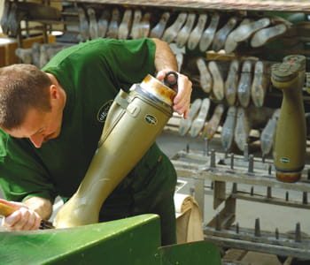 un quart de la production est encore réalisé en normandie.