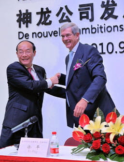 philippe varin et ping xu, les patrons de psa et dongfeng.