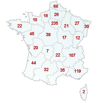 en rouge, le nombre de défaillances dans le secteur par région.