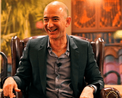 jeff bezos, patron d'amazon.
