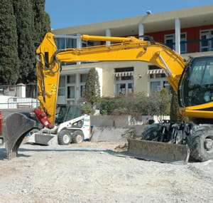 hitachi construction fabrique des engins de chantier.