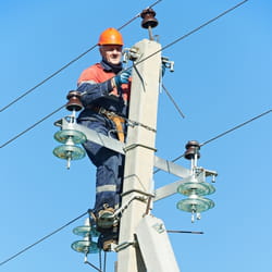 dans le gaz et l'électricité, la rémunération brute atteint 4 009 euros par