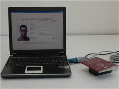 matériel utilisé pour le clonage du passeport biométrique belge.
