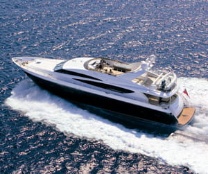 le modèle princess 95my de princess yachts international.