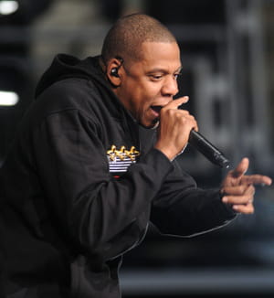 a l'image de jay-z, plusieurs stars ont investi dans l'application viddy.