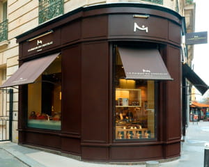 la marque possède un magasin dans la rue du faubourg saint-honoré, à deux pas du