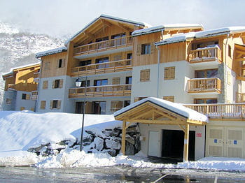 le hameau des eaux d'orelle