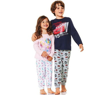 les motifs du pyjama peuvent être scannés par un smartphone.
