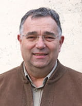 bruno bethenod, élu en 1995 à la mairie d'arceau.