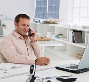 communiquez vos dates d'absence à vos clients, ils se montreront compréhensifs.
