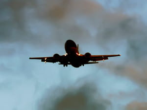 le nuage de cendres a paralysé le trafic aérien pendant plusieurs jours.