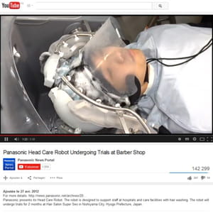 ce robot masse et shampouine le cuir chevelu avec ses 24 doigts.